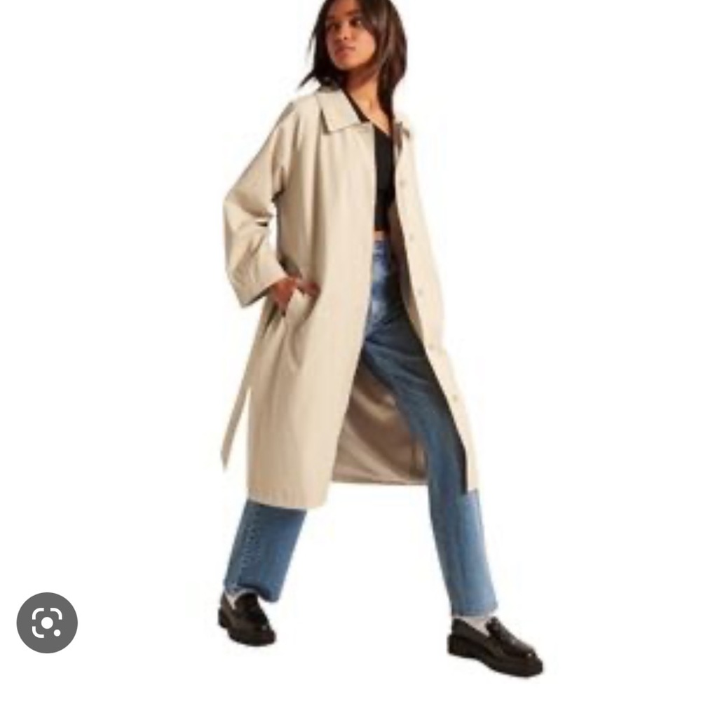 Abercrombie & Fit Drapey Mac coat. NWOT